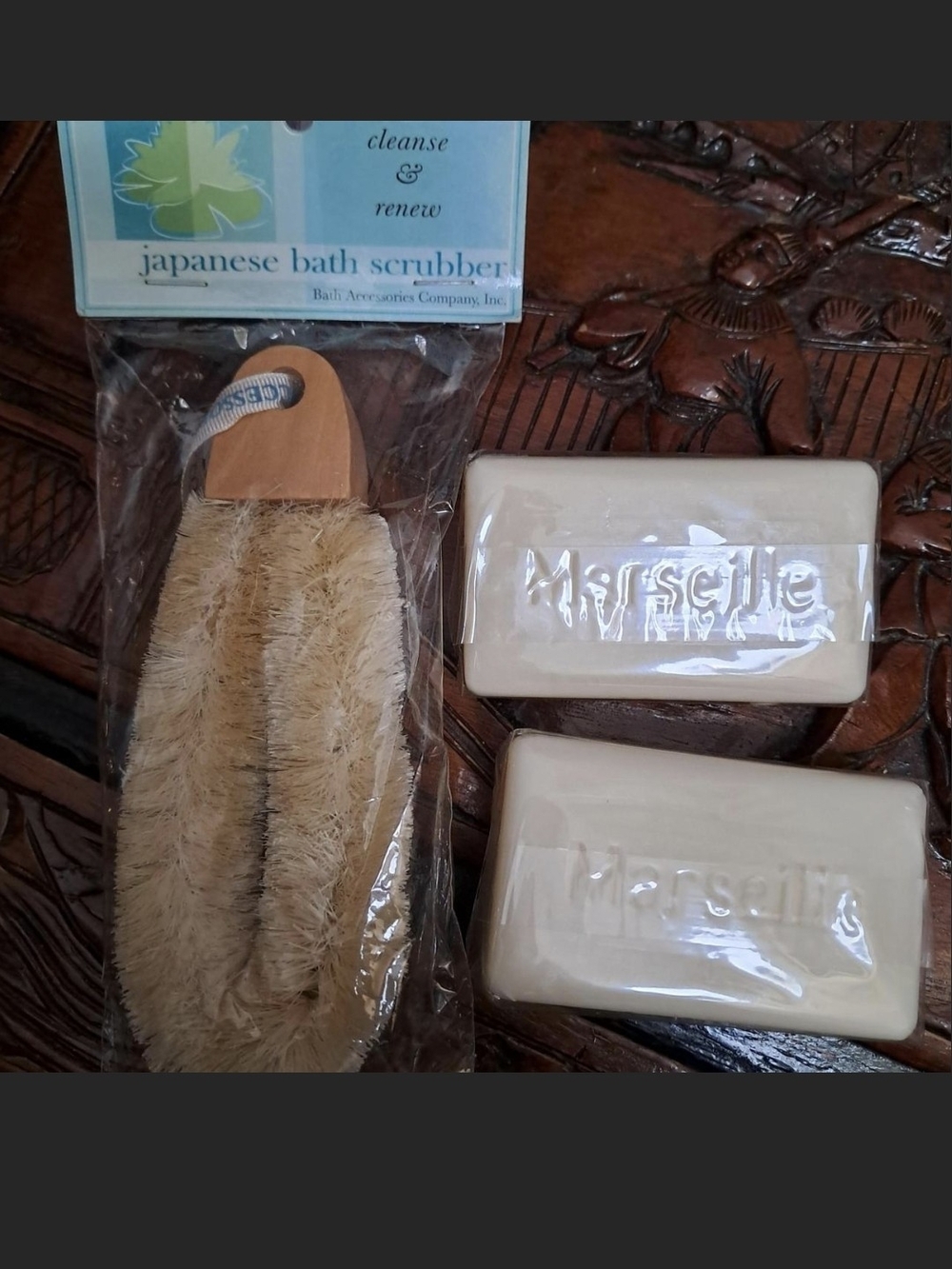 Japanese Bath Scrubber Set with White Marseille Soap - Natural Beige Scrub